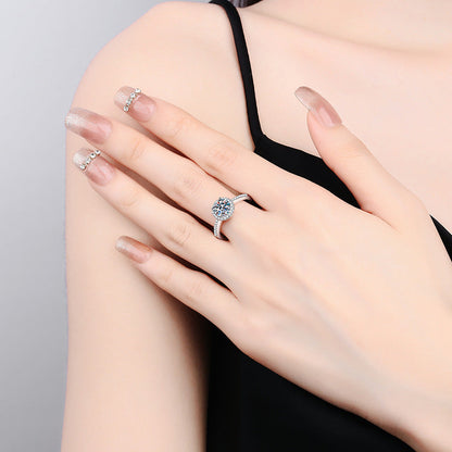 [Novalux]RADIANT ROUND HALO MOISSANITE ENGAGEMENT RING