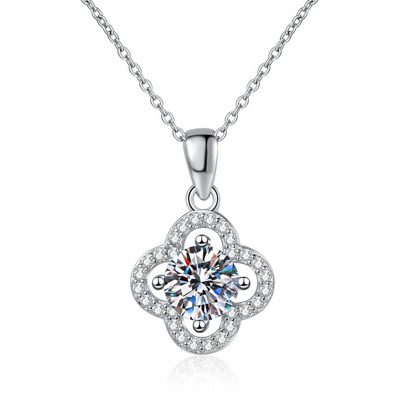 [Novalux]CLASSIC CLOVER MOISSANITE PENDANT NECKLACE