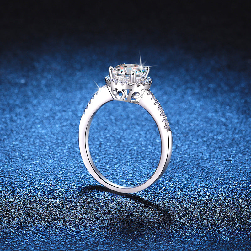 [Novalux]RADIANT ROUND HALO MOISSANITE ENGAGEMENT RING