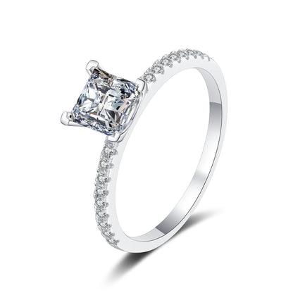 [Novalux]ELEGANT PRINCESS CUT MOISSANITE ENGAGEMENT RING