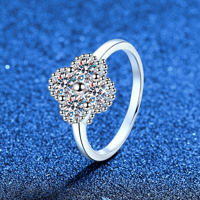 [Novalux]ELEGANT FOUR-LEAF CLOVER MOISSANITE RING