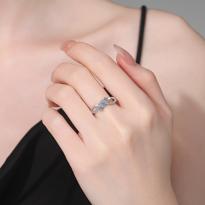[Novalux]INTERTWINING LOVE MOISSANITE RING