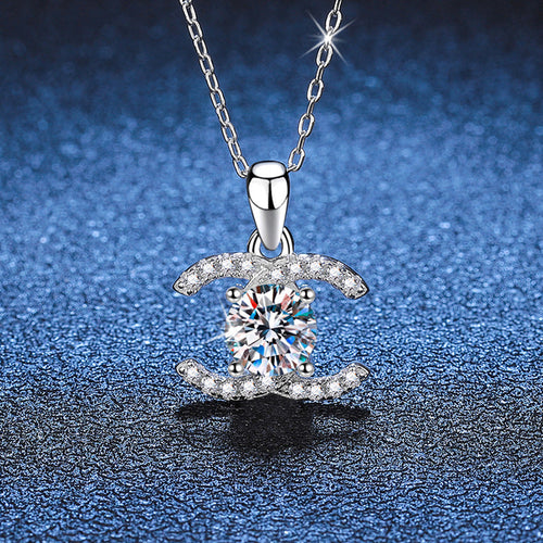 [Novalux]CLASSIC INTERLOCKING MOISSANITE PENDANT NECKLACE