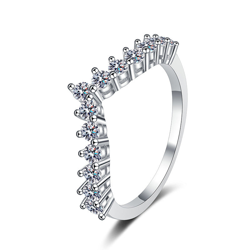 [Novalux]ELEGANT V-SHAPED CHEVRON MOISSANITE RING