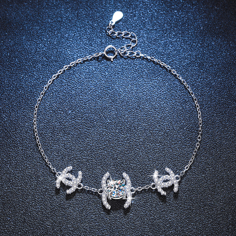 [Novalux]CLASSIC INTERLOCKING MOISSANITE BRACELET