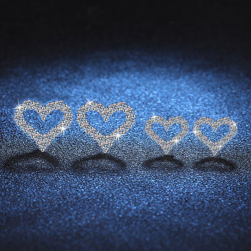 [Novalux]SPARKLING HEART-SHAPED MOISSANITE STUD EARRINGS
