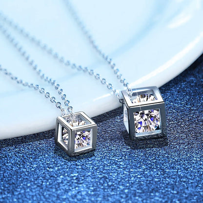 [Novalux]GEOMETRIC SUGAR-CUBE MOISSANITE NECKLACE