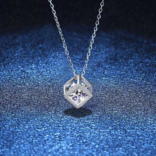 [Novalux]GEOMETRIC SUGAR-CUBE MOISSANITE NECKLACE