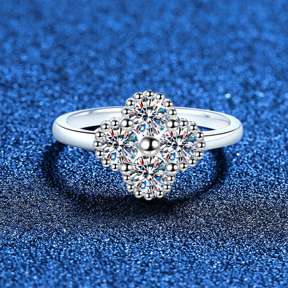 [Novalux]ELEGANT FOUR-LEAF CLOVER MOISSANITE RING