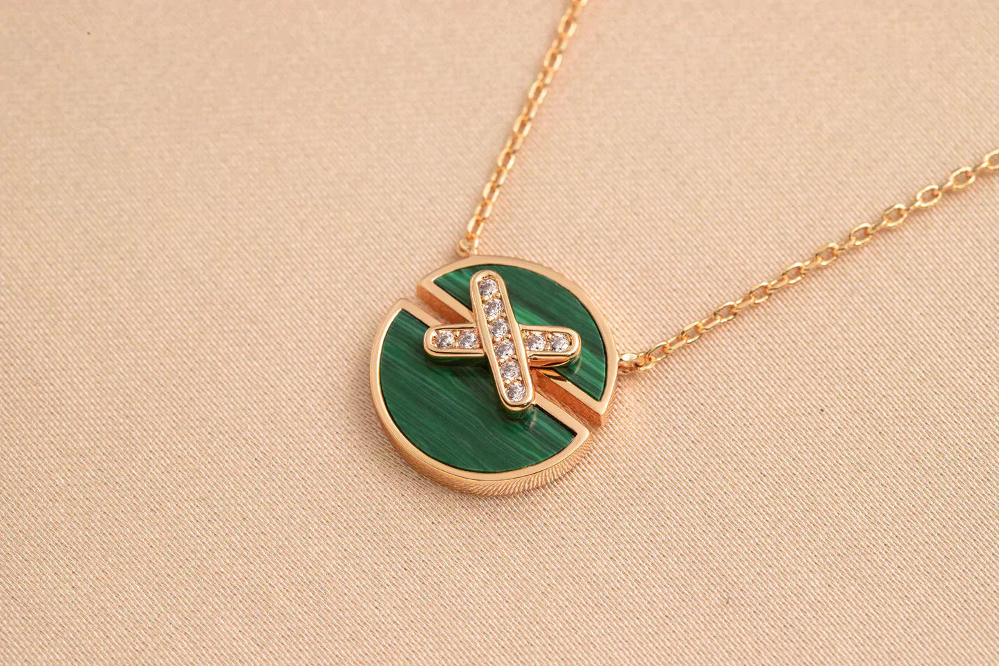 [Novalux]JEUX DE ROSE GOLD DIAMOND NECKLACE