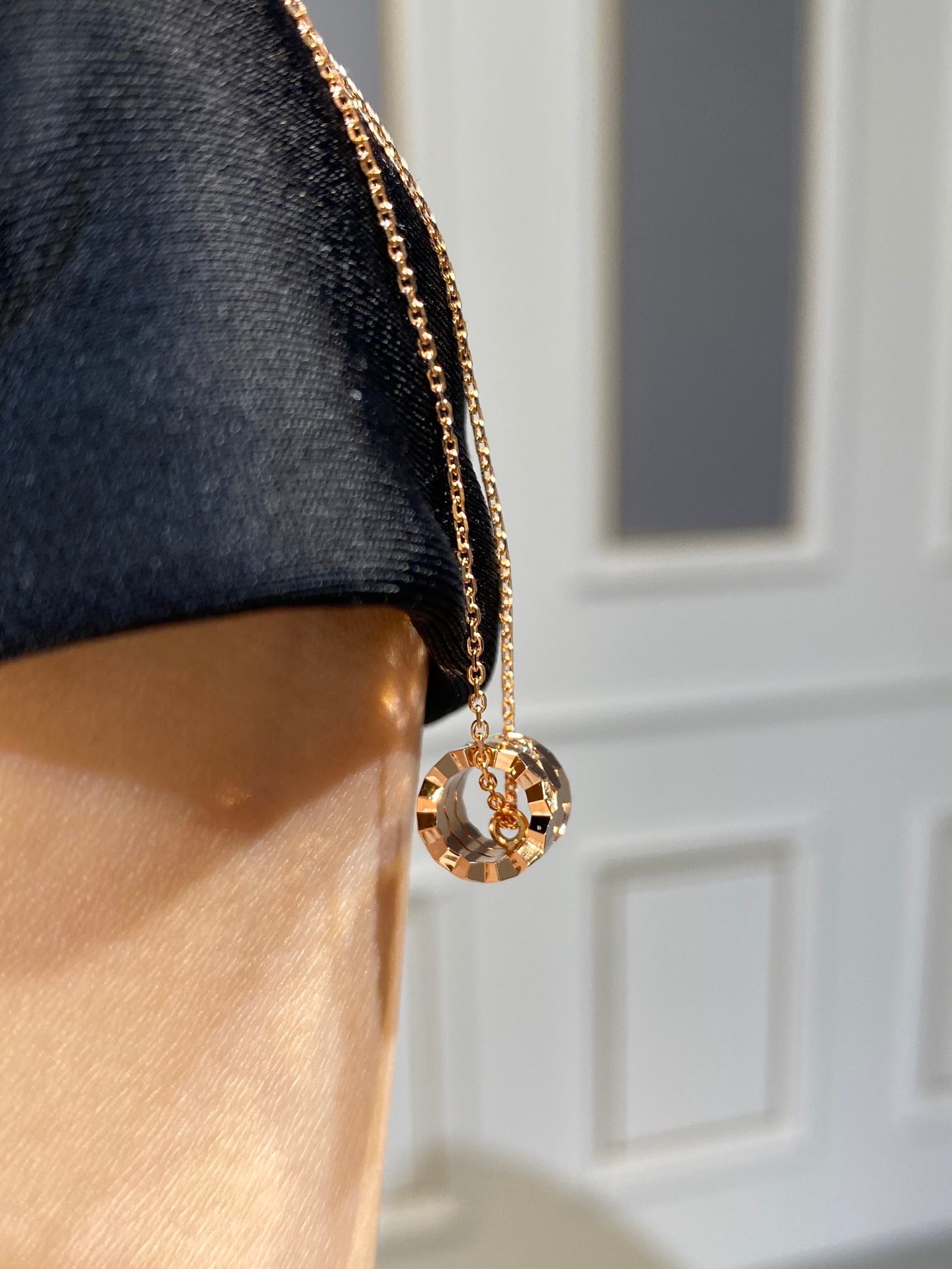 [Novalux]BEE LOVE DIAMOND NECKLACE