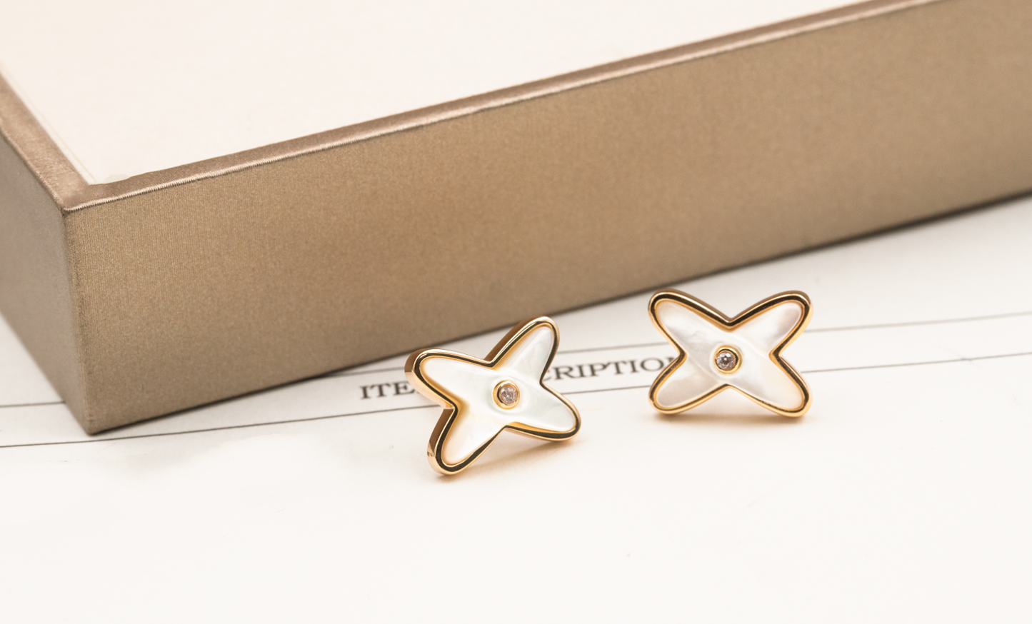 [Novalux]JEUX DE WHITE MOP ROSE GOLD DIAMOND EARRINGS