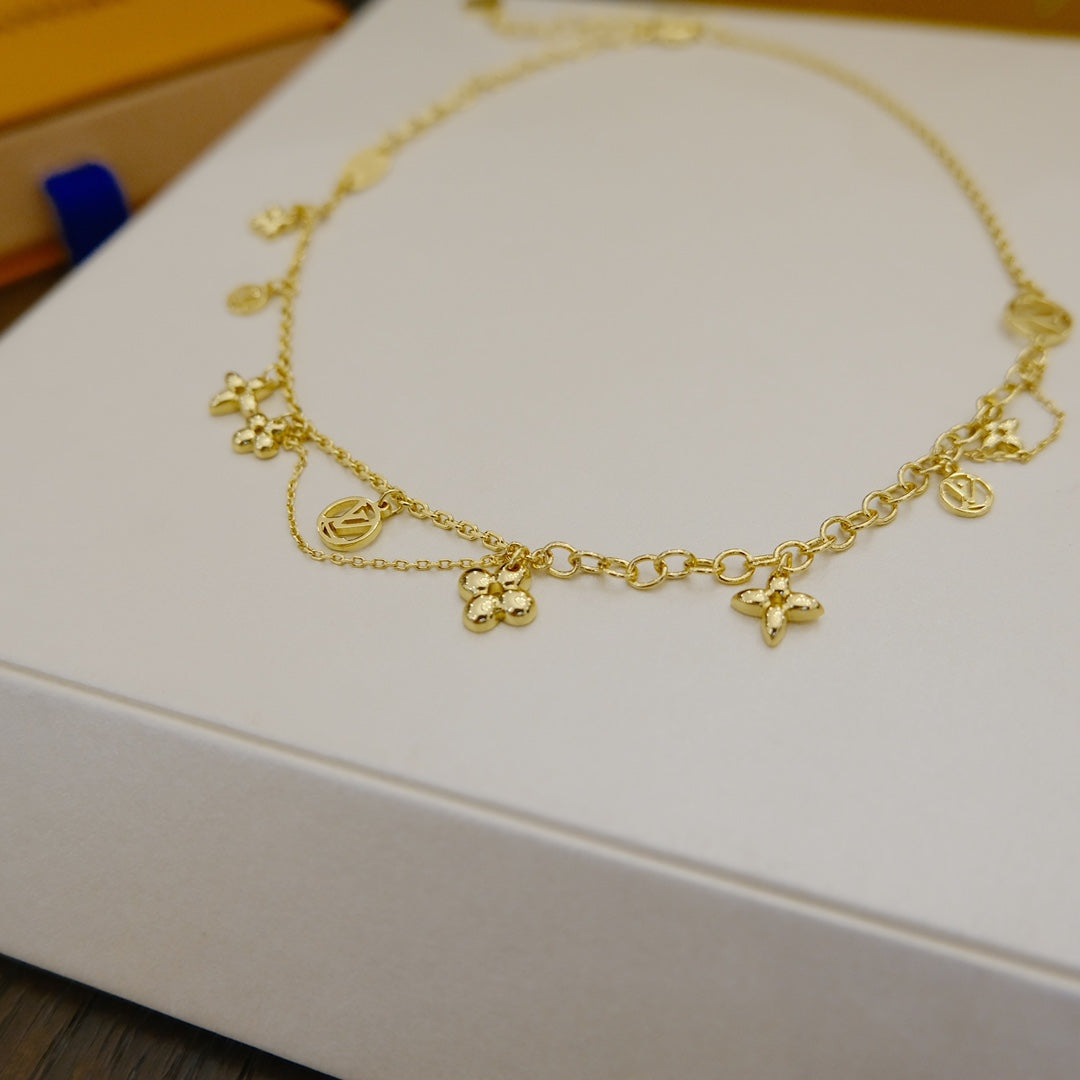 [Novalux]BLOOMING SUPPLE NECKLACE BRASS