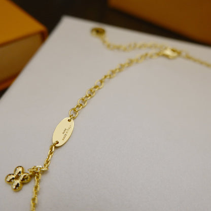 [Novalux]BLOOMING SUPPLE NECKLACE BRASS