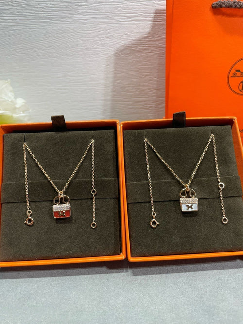 [Novalux]H CIRCE MOISSANITE PENDANT NECKLACE GOLD