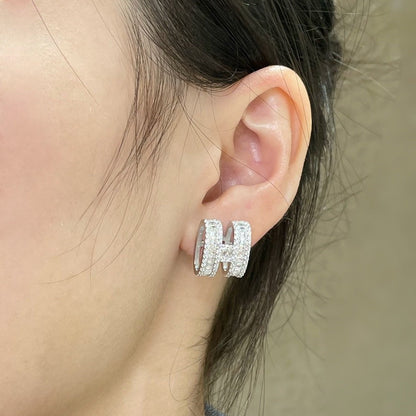 [Novalux]H STUD EARRINGS WITH SILVER DIAMONDS