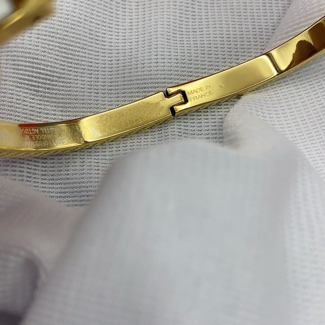 [Novalux]CLASSIC HM CLIC WHITE 8MM ENAMEL BRACELET