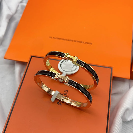 [Novalux]CLASSIC HM CLIC BLACK 8MM ENAMEL BRACELET