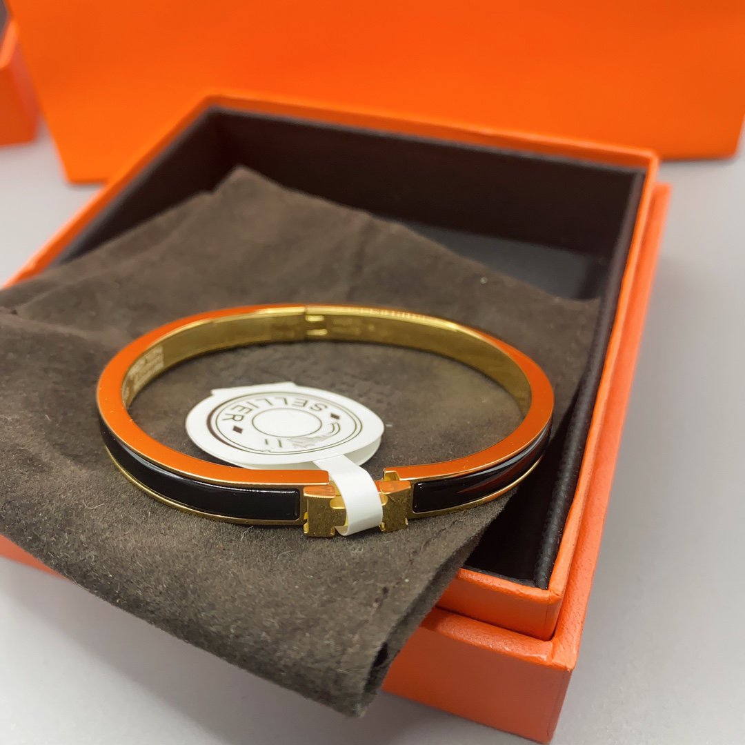 [Novalux]CLASSIC HM CLIC BLACK 8MM ENAMEL BRACELET