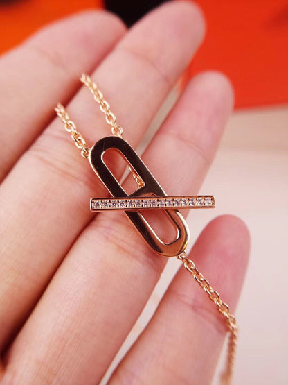 [Novalux]HM FIRE PIG NOSE NECKLACE TRENDY STREET
