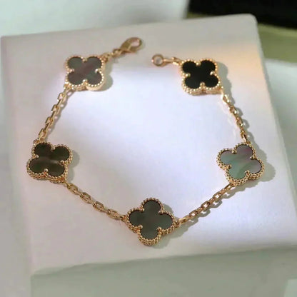 [Novalux]LUCKY CLOVER 5-MOTIF BRACELET - GREY MOTHER-OF-PEARL COLLECTION