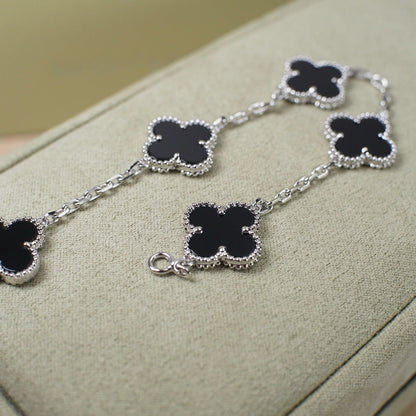 [Novalux]LUCKY CLOVER 5-MOTIF BRACELET - BLACK OXNY COLLECTION