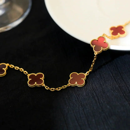 [Novalux]LUCKY CLOVER 5-MOTIF BRACELET - RED CARNELIAN COLLECTION