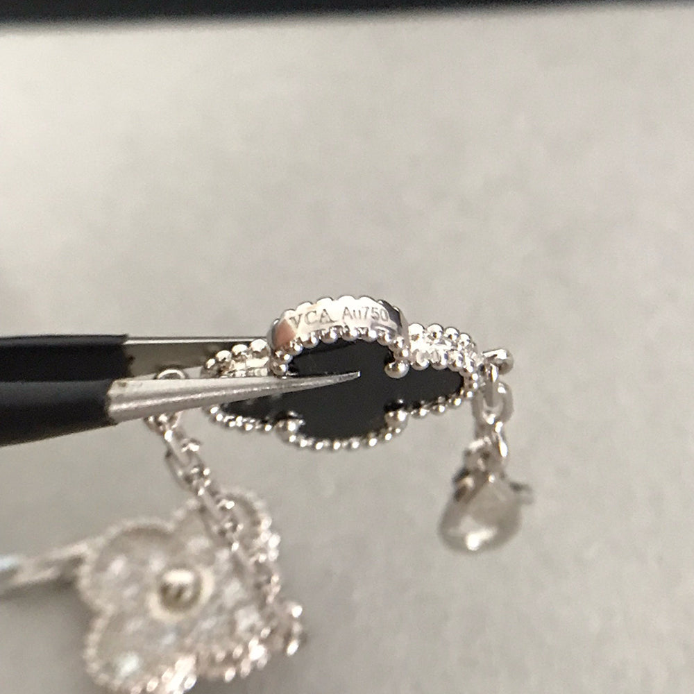 [Novalux]LUCKY CLOVER 5-MOTIF BRACELET - BLACK OXNY COLLECTION