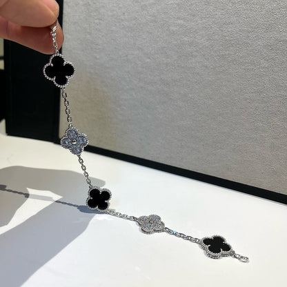 [Novalux]LUCKY CLOVER 5-MOTIF BRACELET - BLACK OXNY COLLECTION