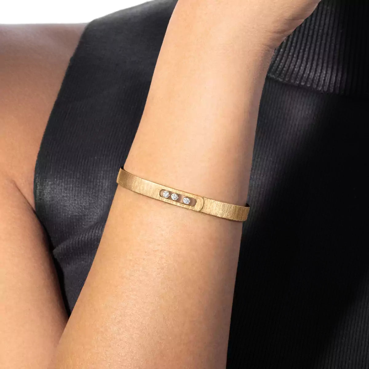 [Novalux]MOVE NOA CISELÉ BANGLE BRACELET
