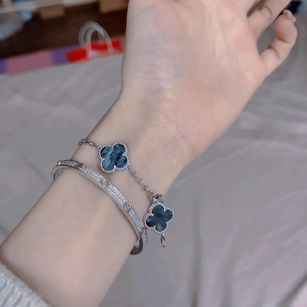 [Novalux]LUCKY CLOVER 5-MOTIF BRACELET - PIETERSITE COLLECTION