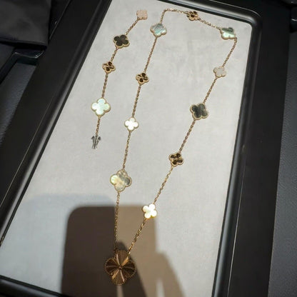 [Novalux]DETACHABLE 15-MOTIF CLOVER STATEMENT SET - GREY MOTHER-OF-PEARL & LASER