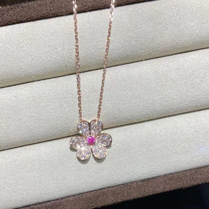 [Novalux]PAVÉ DIAMOND BUTTERFLY CHARM NECKLACE
